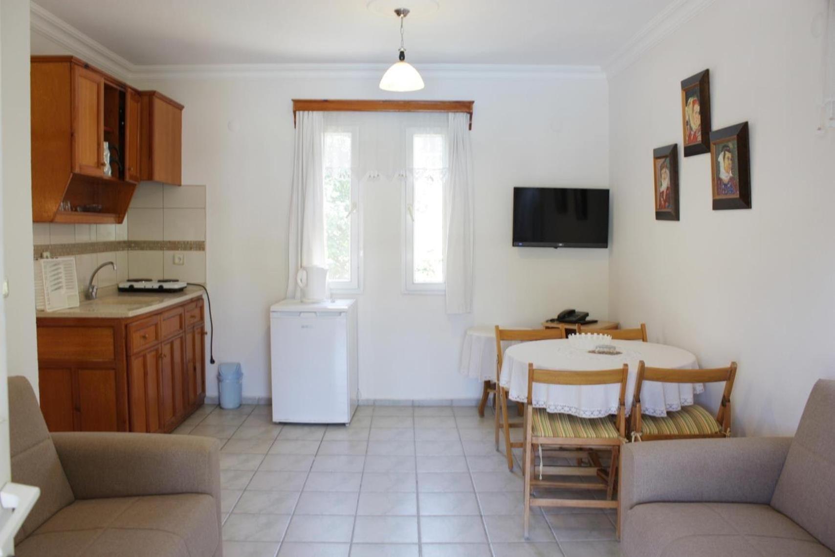 Toloman Bitezpark Apartments Bodrum ภายนอก รูปภาพ